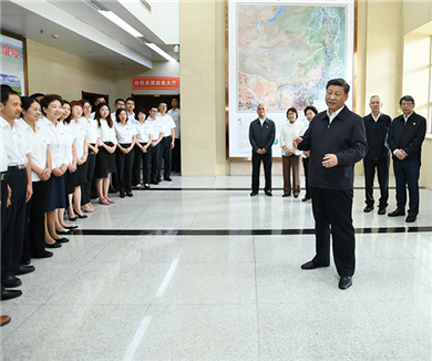 习近平内蒙古考察并指导开展“不忘初心、牢记使命”主题教育 