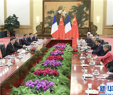 习近平同法国总统会谈
