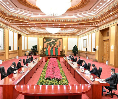 习近平会见土库曼斯坦总统