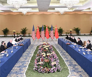 习近平同美国总统在巴厘岛举行会晤