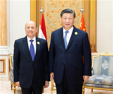 习近平会见也门总统领导委员会主席