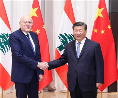 习近平会见黎巴嫩总理