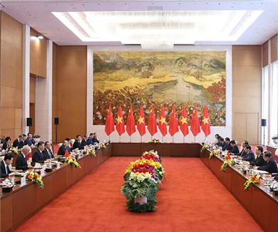 习近平会见越南国会主席